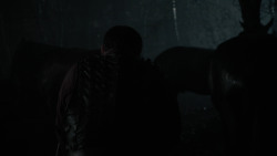 extant_GameOfThrones_2x04-GardenOfBones_0185