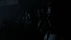 extant_GameOfThrones_2x04-GardenOfBones_0206
