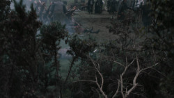 extant_GameOfThrones_2x04-GardenOfBones_0223