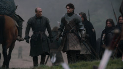 extant_GameOfThrones_2x04-GardenOfBones_0253
