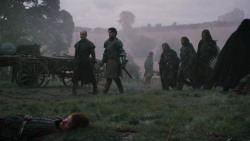 extant_GameOfThrones_2x04-GardenOfBones_0263