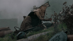 extant_GameOfThrones_2x04-GardenOfBones_0271