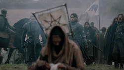 extant_GameOfThrones_2x04-GardenOfBones_0274