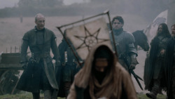 extant_GameOfThrones_2x04-GardenOfBones_0278