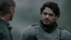 extant_GameOfThrones_2x04-GardenOfBones_0292