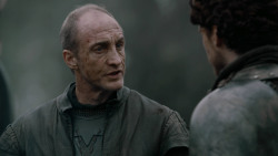 extant_GameOfThrones_2x04-GardenOfBones_0298