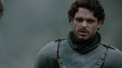 extant_GameOfThrones_2x04-GardenOfBones_0309