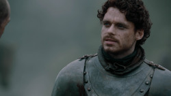 extant_GameOfThrones_2x04-GardenOfBones_0312