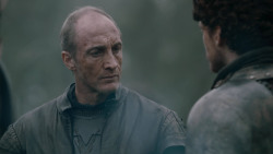 extant_GameOfThrones_2x04-GardenOfBones_0314