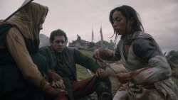extant_GameOfThrones_2x04-GardenOfBones_0332