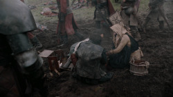 extant_GameOfThrones_2x04-GardenOfBones_0346