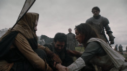 extant_GameOfThrones_2x04-GardenOfBones_0357