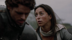 extant_GameOfThrones_2x04-GardenOfBones_0381