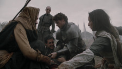 extant_GameOfThrones_2x04-GardenOfBones_0382