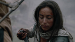extant_GameOfThrones_2x04-GardenOfBones_0385