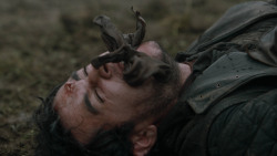 extant_GameOfThrones_2x04-GardenOfBones_0399