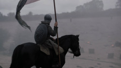 extant_GameOfThrones_2x04-GardenOfBones_0421