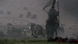 extant_GameOfThrones_2x04-GardenOfBones_0432