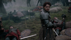 extant_GameOfThrones_2x04-GardenOfBones_0438