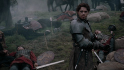 extant_GameOfThrones_2x04-GardenOfBones_0439