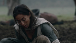 extant_GameOfThrones_2x04-GardenOfBones_0470