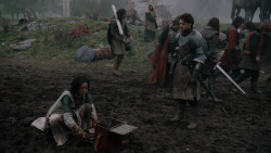 extant_GameOfThrones_2x04-GardenOfBones_0476