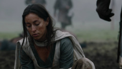 extant_GameOfThrones_2x04-GardenOfBones_0480