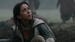 extant_GameOfThrones_2x04-GardenOfBones_0486