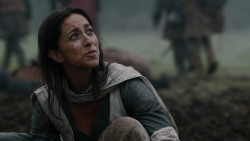 extant_GameOfThrones_2x04-GardenOfBones_0492