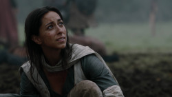extant_GameOfThrones_2x04-GardenOfBones_0495
