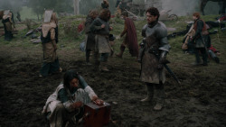 extant_GameOfThrones_2x04-GardenOfBones_0506