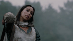 extant_GameOfThrones_2x04-GardenOfBones_0511