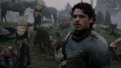 extant_GameOfThrones_2x04-GardenOfBones_0521