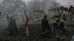 extant_GameOfThrones_2x04-GardenOfBones_0534