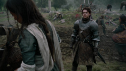 extant_GameOfThrones_2x04-GardenOfBones_0541
