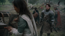 extant_GameOfThrones_2x04-GardenOfBones_0545