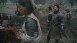 extant_GameOfThrones_2x04-GardenOfBones_0549