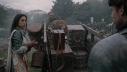 extant_GameOfThrones_2x04-GardenOfBones_0552