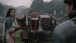 extant_GameOfThrones_2x04-GardenOfBones_0553