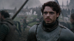 extant_GameOfThrones_2x04-GardenOfBones_0568