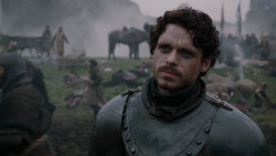 extant_GameOfThrones_2x04-GardenOfBones_0581