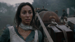 extant_GameOfThrones_2x04-GardenOfBones_0582
