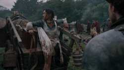 extant_GameOfThrones_2x04-GardenOfBones_0591