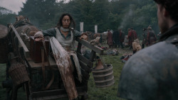 extant_GameOfThrones_2x04-GardenOfBones_0592