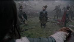 extant_GameOfThrones_2x04-GardenOfBones_0598
