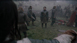 extant_GameOfThrones_2x04-GardenOfBones_0599
