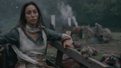 extant_GameOfThrones_2x04-GardenOfBones_0602