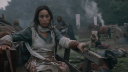 extant_GameOfThrones_2x04-GardenOfBones_0603