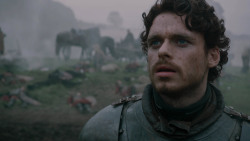 extant_GameOfThrones_2x04-GardenOfBones_0615