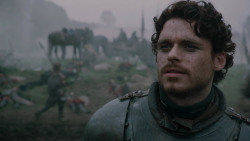 extant_GameOfThrones_2x04-GardenOfBones_0621